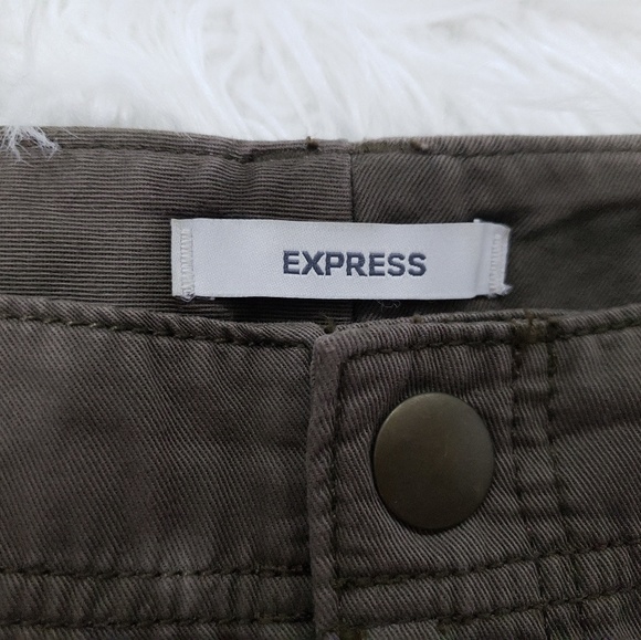 Express mini skirt size 2 brown. Pre owned - Picture 3 of 4